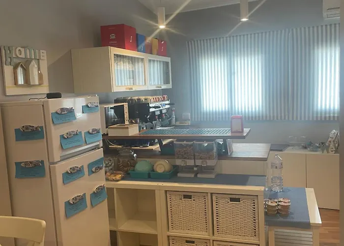 L'approdo تْشيزيناتيكو